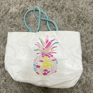 XL Pineapple Print Tote